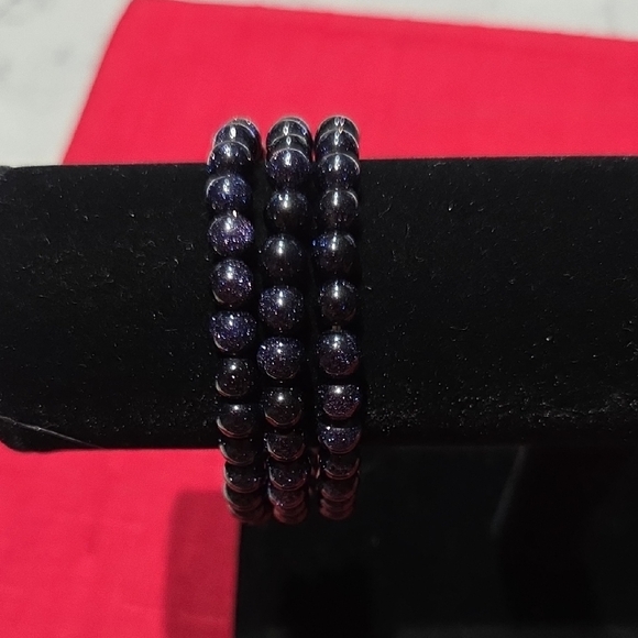 Jewelry - Elegant Black Beaded Bracelet Set